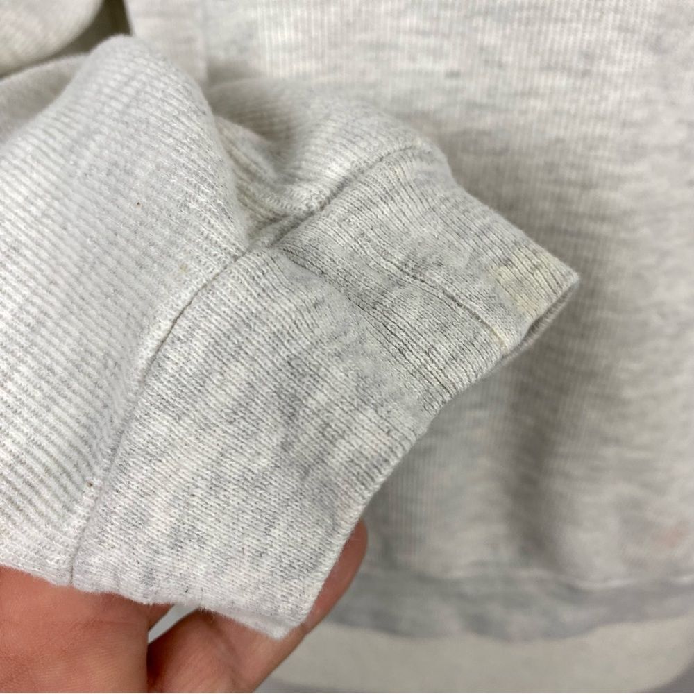 1980's Cottagecore Gray Sweater with English cottage scenery M - Picture 7 of 10